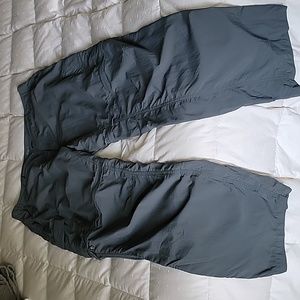 Men's Columbia pants/shorts